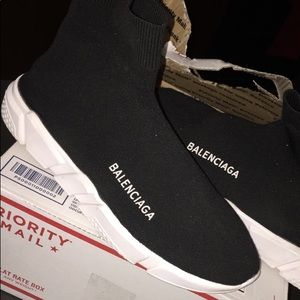 Meet your Posher, Leon